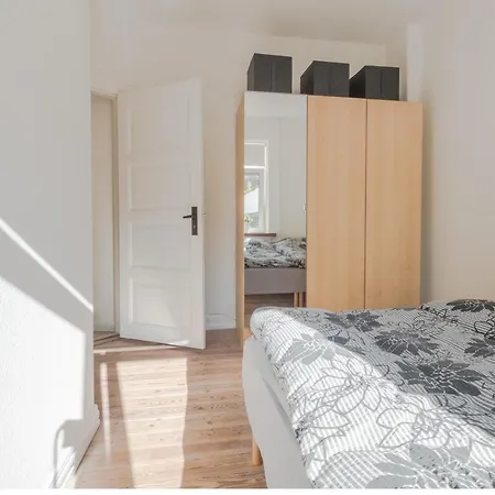 Spacious 2-bed In Διαμέρισμα Άλμποργκ